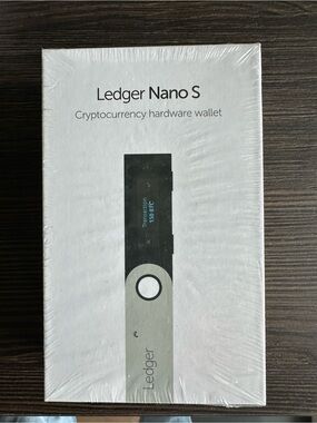 NEW Sealed Ledger Nano S Cryptocurrency Hardware Wallet Bitcoin Ethereum